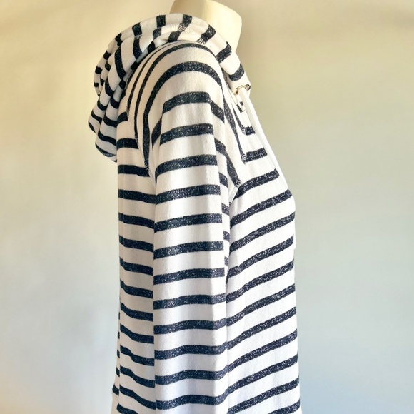 New Tommy Hilfiger Sport White Navy Cotton Polyester Hoodie size L - Picture 4 of 12